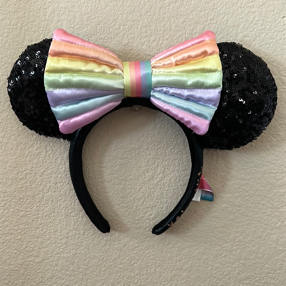 Tokyo Disneyland 40th Anniversary ears